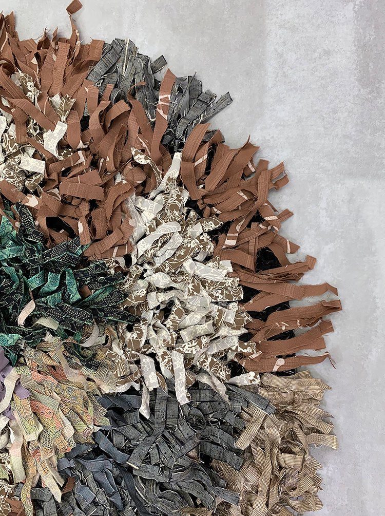 Scraps_Round Rug 080