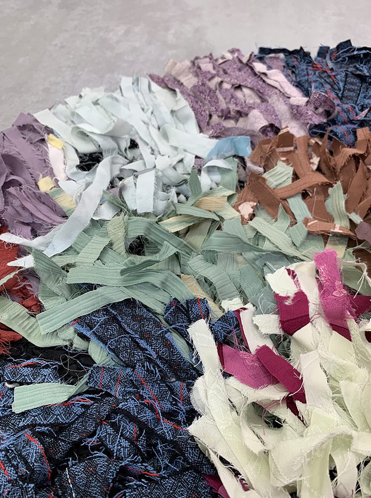 Scraps_Round Rug 083