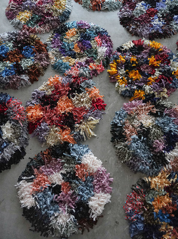 Scraps_Round Rug 080