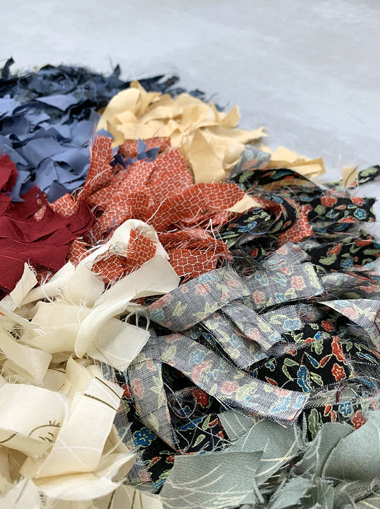 Scraps_Round Rug_003