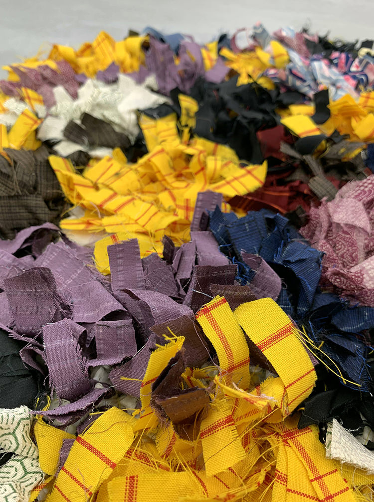 Scraps_Round Rug_005